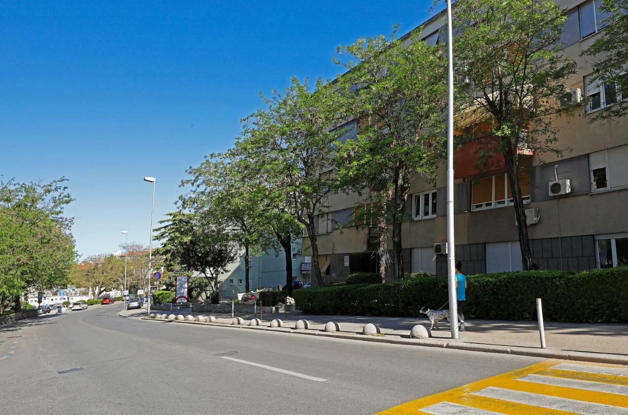 ספליט Apartment B&J Very Near Center Of Town מראה חיצוני תמונה